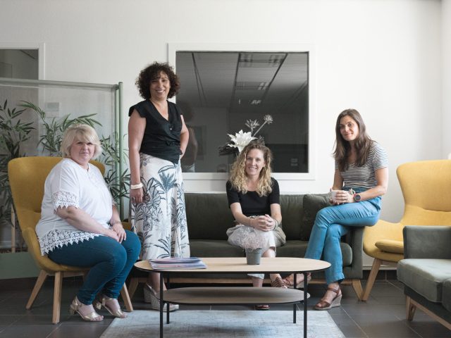 photo de d'équipe en entreprise